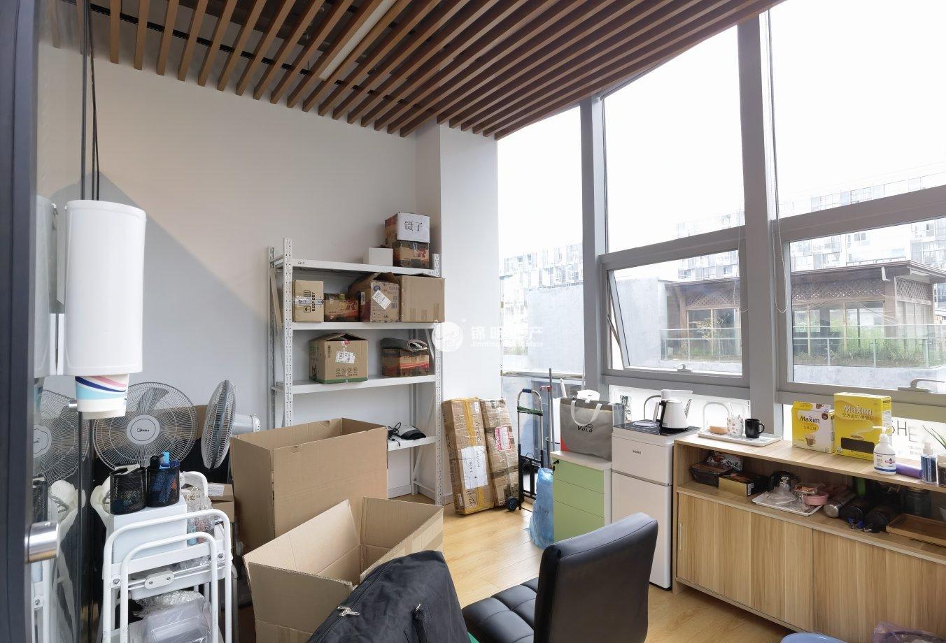 七宝万科七宝国际70平米写字楼出租